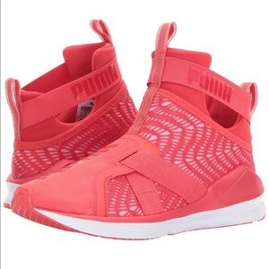 puma fierce strap pink